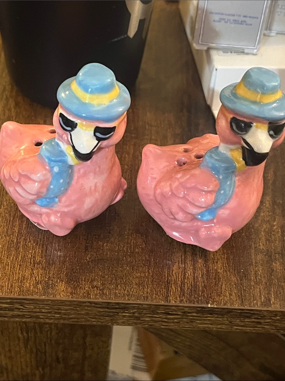 Pink Flamingo Ceramic Salt and Pepper Shaker Set with Blue Hats 282